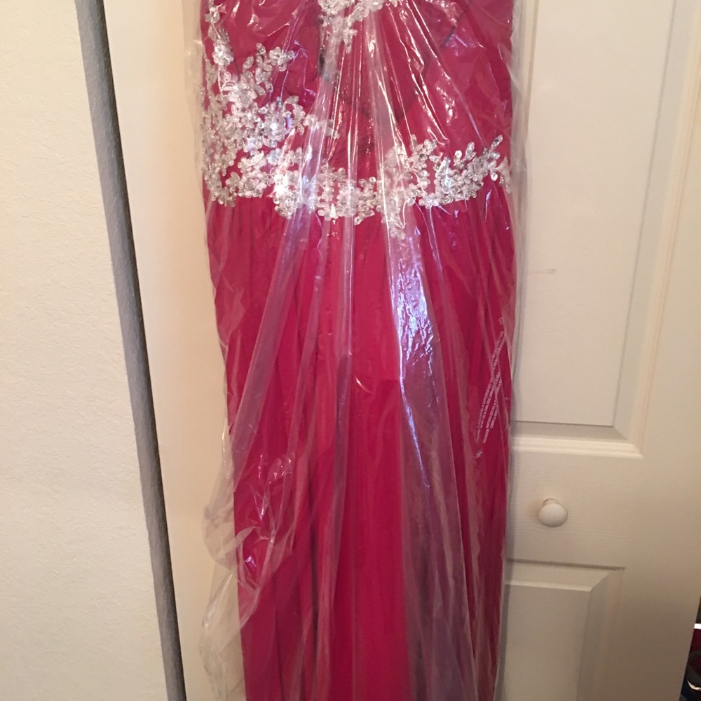 Prom dress - Picture 5 of 5